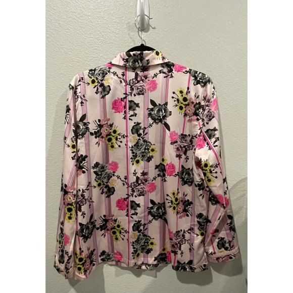VICTORIA SECRET Pink Floral Satin PJ Top - Picture 4 of 4